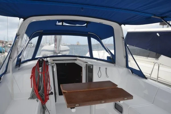 Oceanis 38 - Boatscribe.com