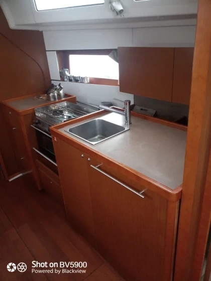 Oceanis 38 - Boatscribe.com