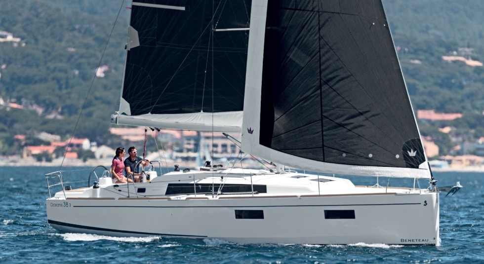 Oceanis 38.1 - Boatscribe.com