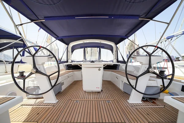 Oceanis 46.1 - Boatscribe.com
