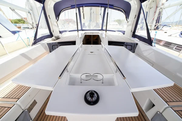 Oceanis 46.1 - Boatscribe.com