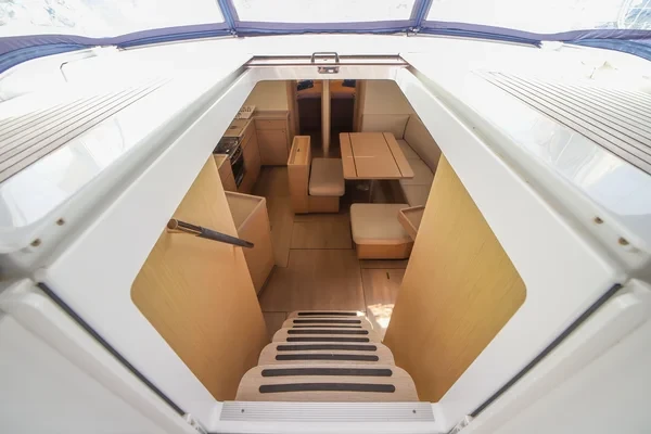 Oceanis 46.1 - Boatscribe.com