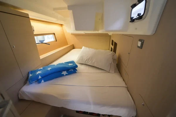 Oceanis 46.1 - Boatscribe.com