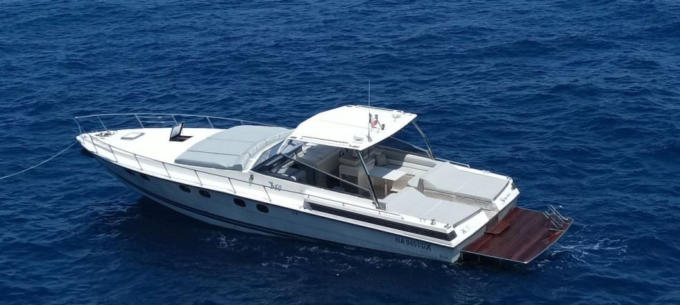 Cantiere di Baia B 50 - Boatscribe.com