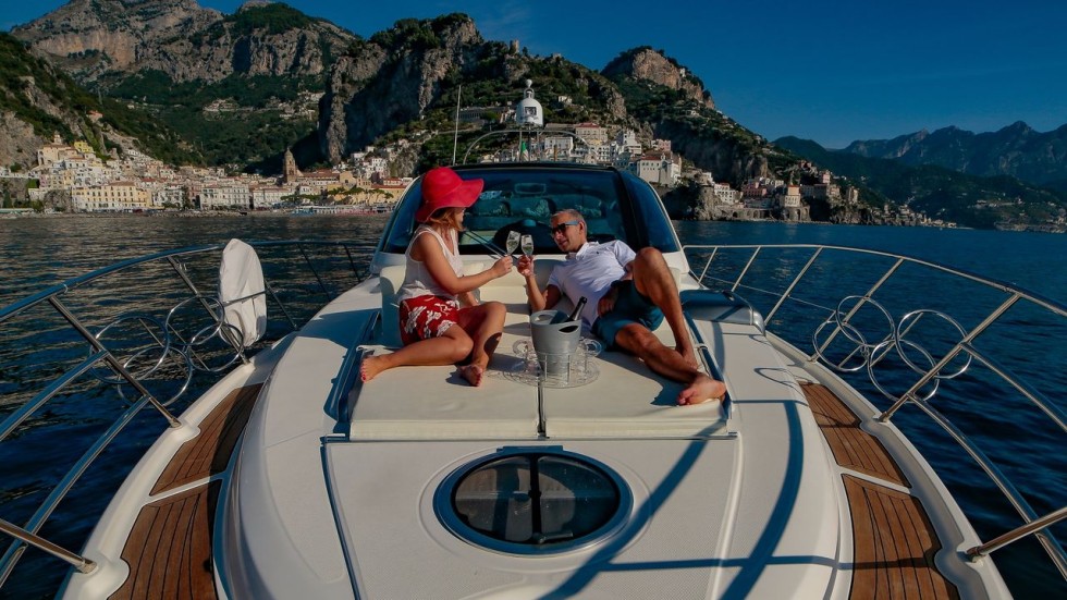 Cranchi 47 - Boatscribe.com