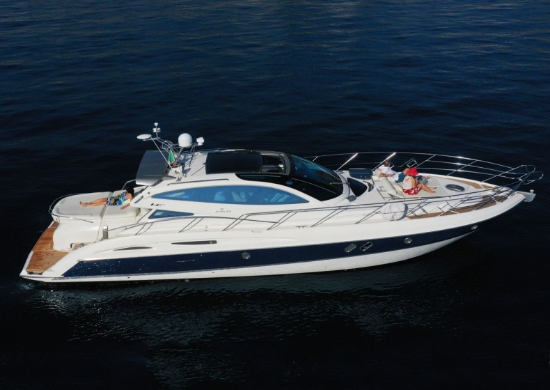 Cranchi 47 - Boatscribe.com