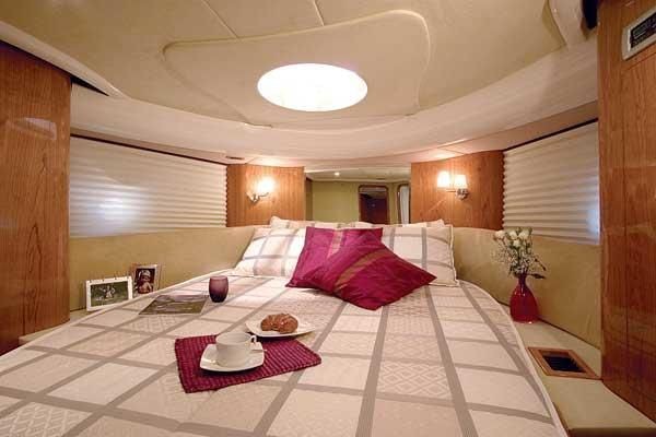 Cranchi 47 - Boatscribe.com