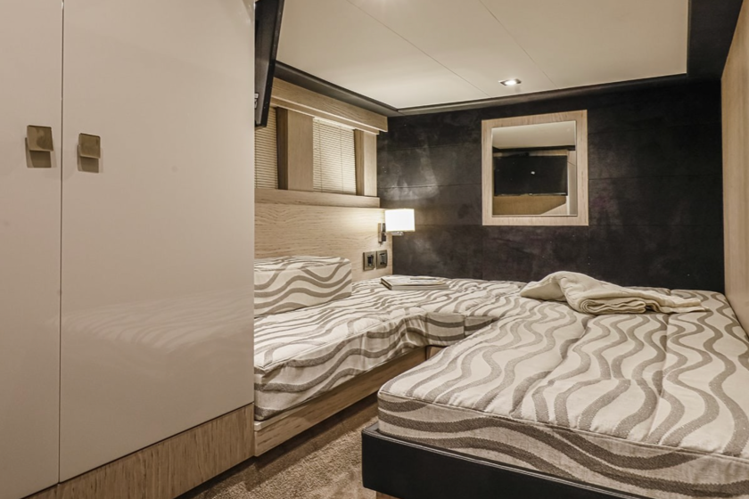 Cranchi T43 Eco Trawler - Boatscribe.com