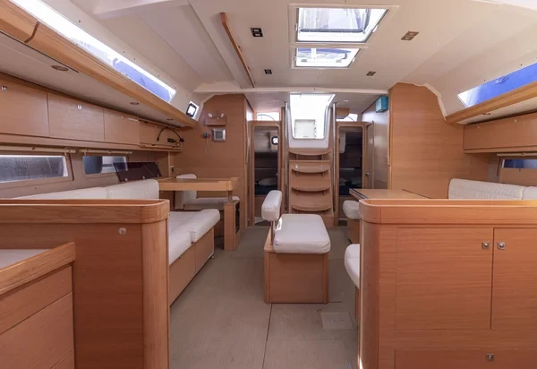 Dufour 500 GL - Boatscribe.com
