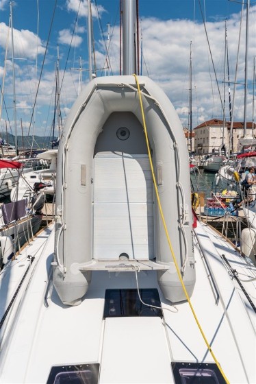 Oceanis 41 - Boatscribe.com