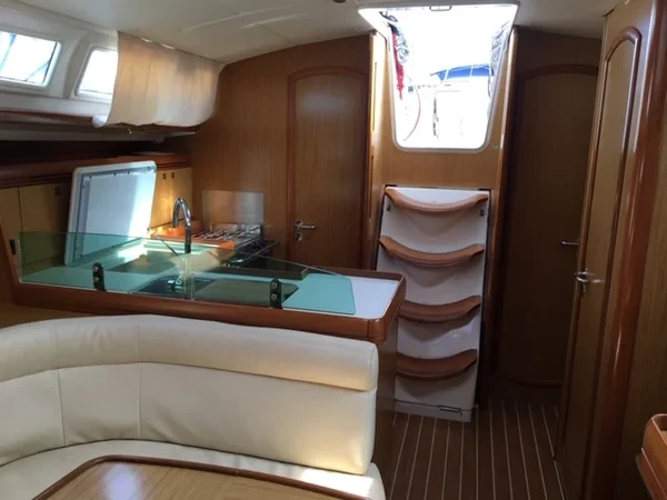 Sun Odyssey 39i - Boatscribe.com