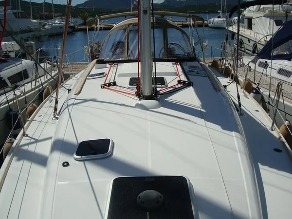 Sun Odyssey 42i - Boatscribe.com