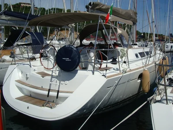 Sun Odyssey 42i - Boatscribe.com