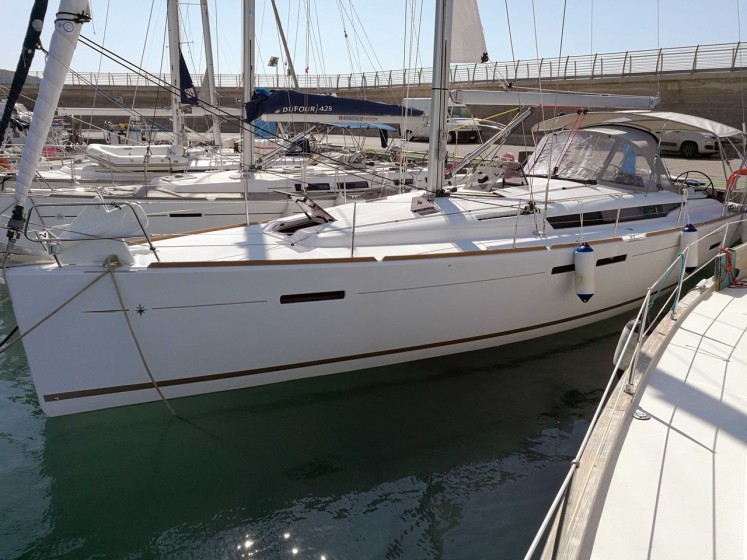 Sun Odyssey 449 - Boatscribe.com