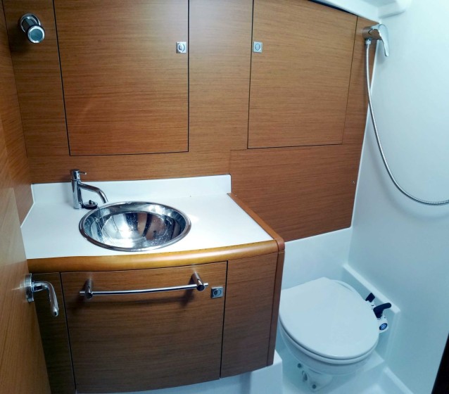 Sun Odyssey 449 - Boatscribe.com