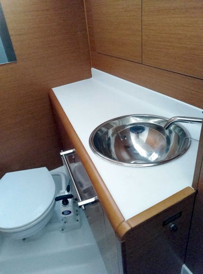 Sun Odyssey 449 - Boatscribe.com