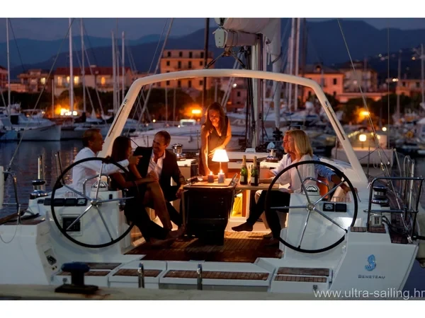 Oceanis 45 - Boatscribe.com
