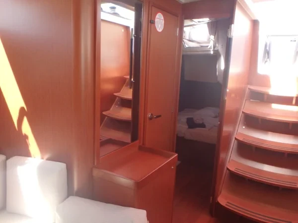 Oceanis 41.1 - Boatscribe.com