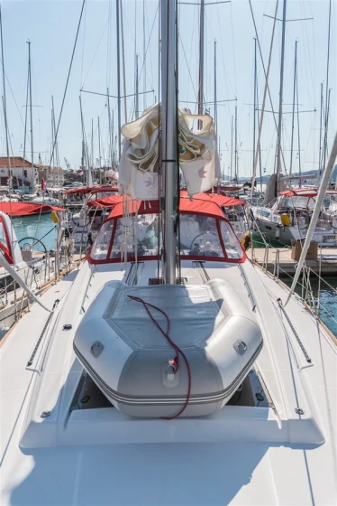Oceanis 45 - Boatscribe.com