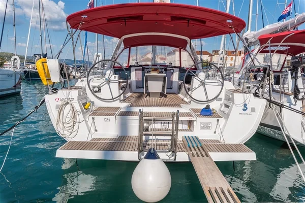 Oceanis 45 - Boatscribe.com