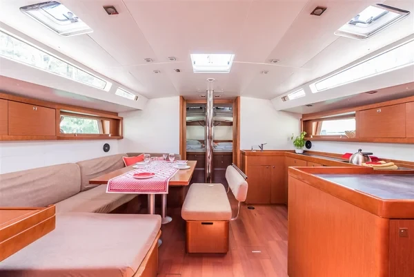 Oceanis 48 - Boatscribe.com