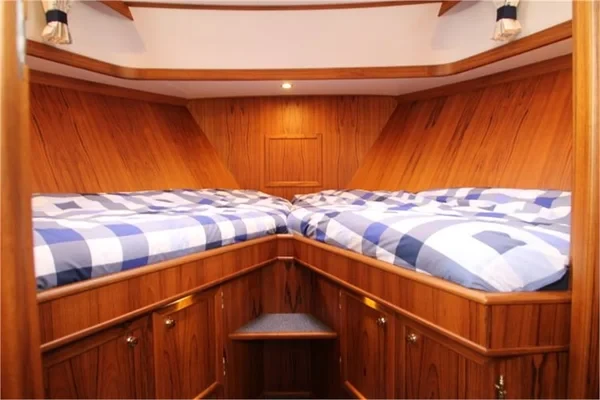 Kotterjacht 1070 - Boatscribe.com