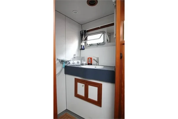 Kotterjacht 1070 - Boatscribe.com