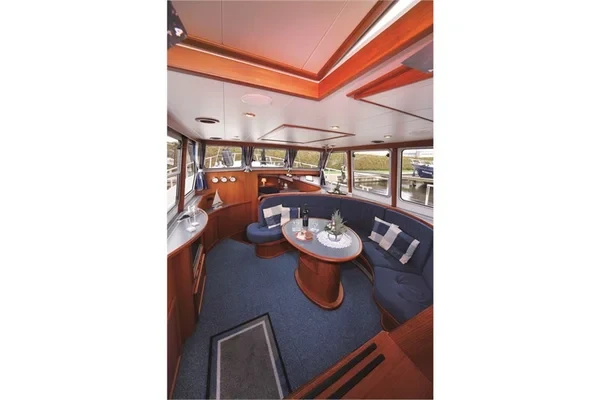 Kotterjacht 1070 - Boatscribe.com