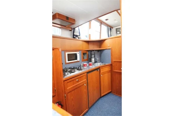 Kotterjacht 1070 - Boatscribe.com