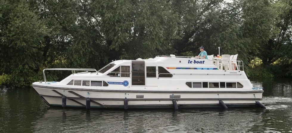 Le Boat Crusader - Boatscribe.com