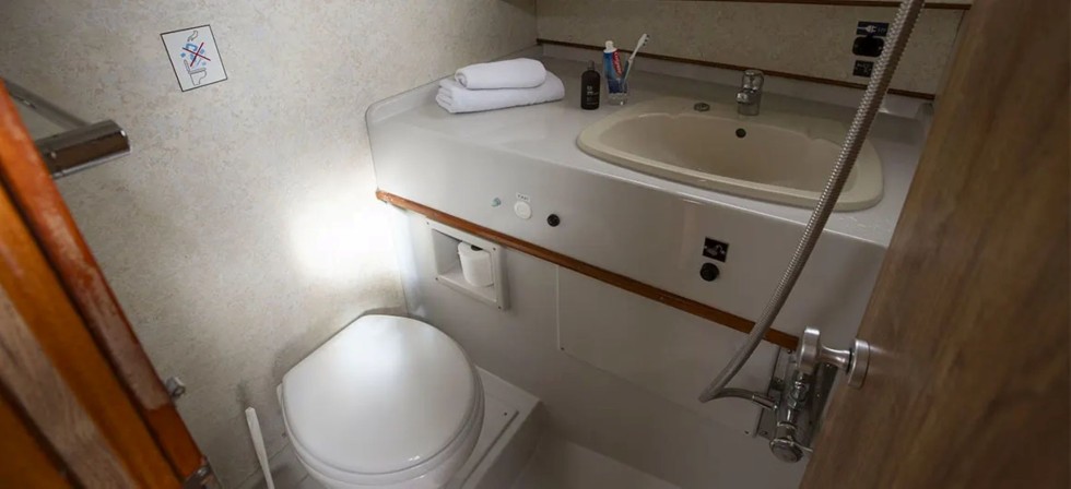 Le Boat Crusader - Boatscribe.com