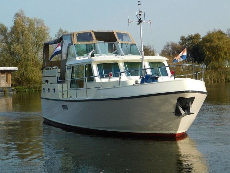Veha Euroclassic - Boatscribe.com