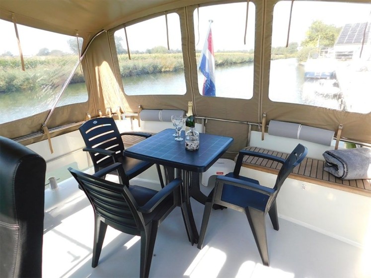 Veha Euroclassic - Boatscribe.com