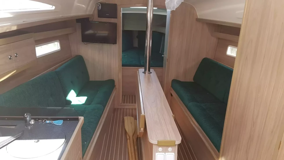 Antila 33 - Boatscribe.com