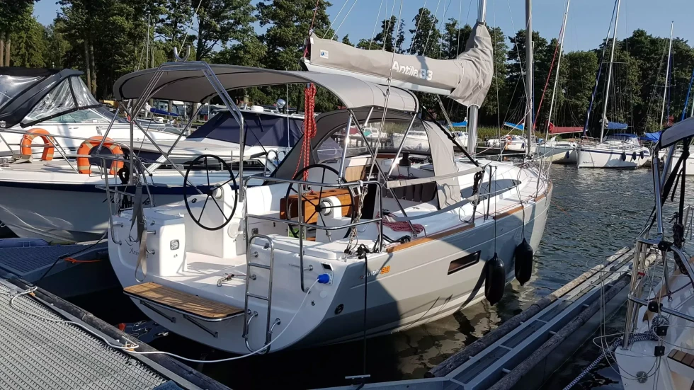 Antila 33 - Boatscribe.com