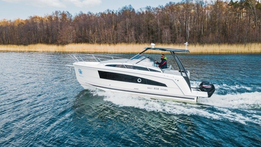 Balt 818 Tytan - Boatscribe.com