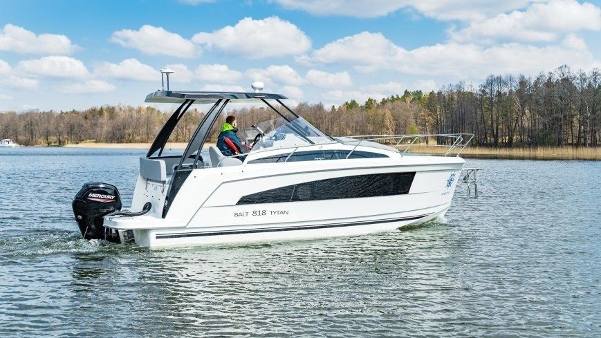 Balt 818 Tytan - Boatscribe.com