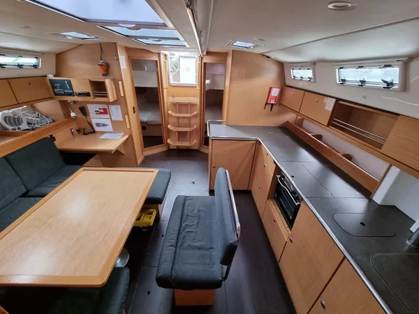 Bavaria 45 - Boatscribe.com