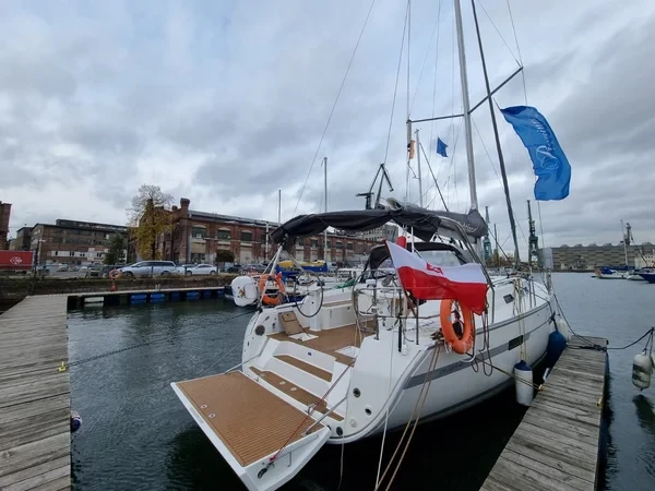 Bavaria 45 - Boatscribe.com
