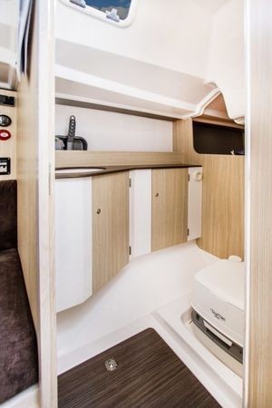 Maxus 26 Standard - Boatscribe.com