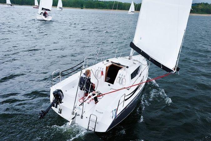Maxus 26 Standard - Boatscribe.com