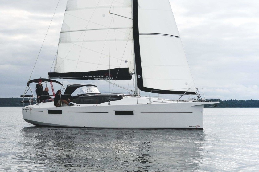 Northman Maxus 34 - Boatscribe.com