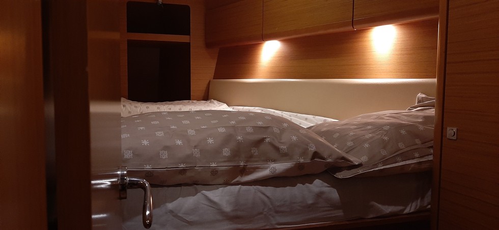 Sun Odyssey 44i - Boatscribe.com