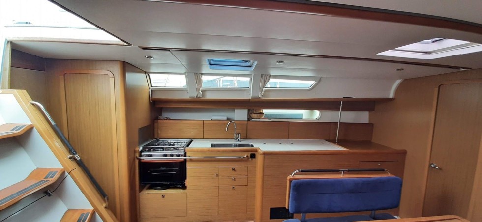 Sun Odyssey 44i - Boatscribe.com