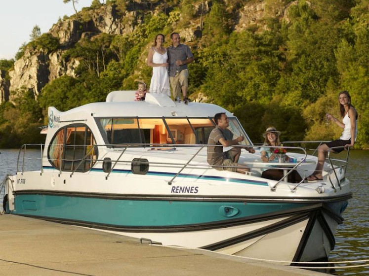 Estivale Quattro S - Boatscribe.com
