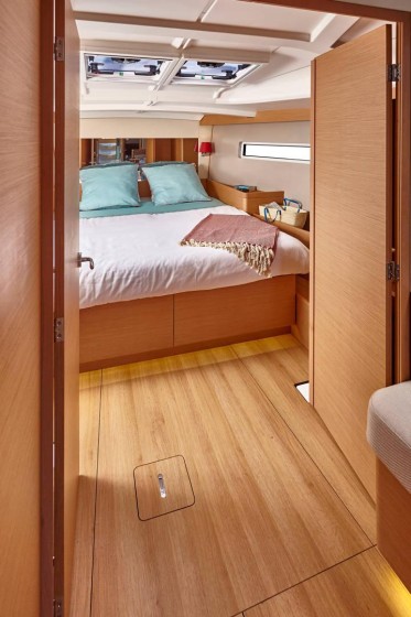 Sun Odyssey 440 - Boatscribe.com