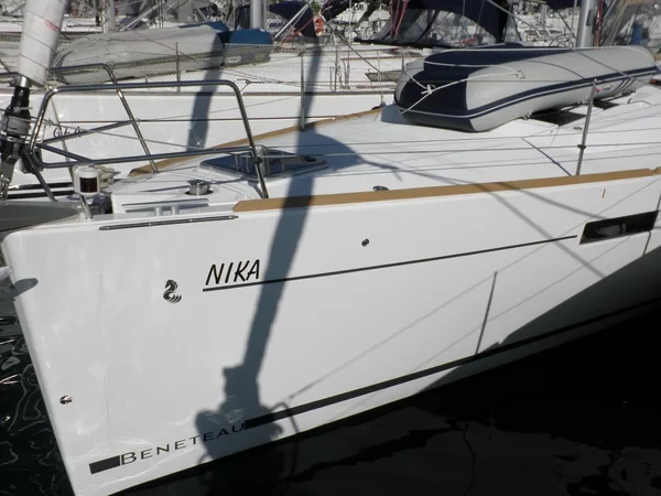 Oceanis 45 - Boatscribe.com