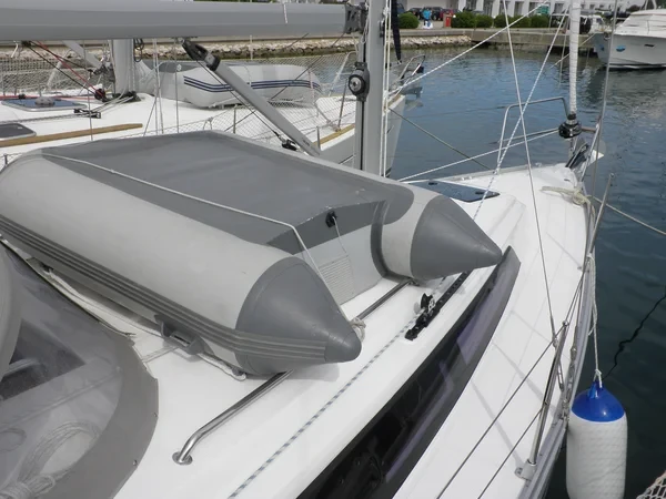 Bavaria 33 Cruiser - Boatscribe.com