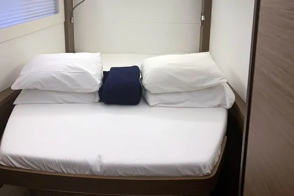 Lagoon 46 - Boatscribe.com