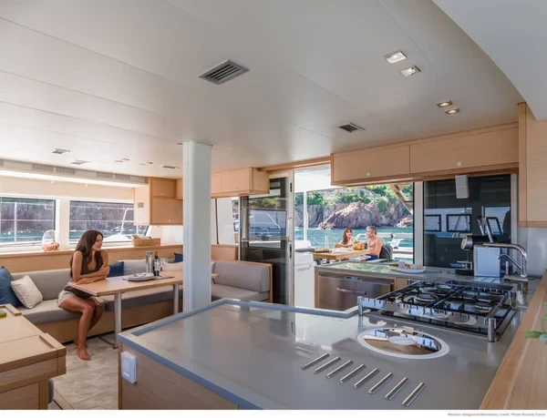 Lagoon 52 - Boatscribe.com